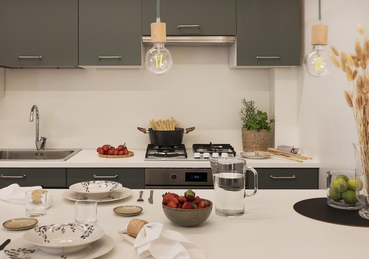 Exclusive Green Apartment - City Center - Como - Near Station Rom bilde